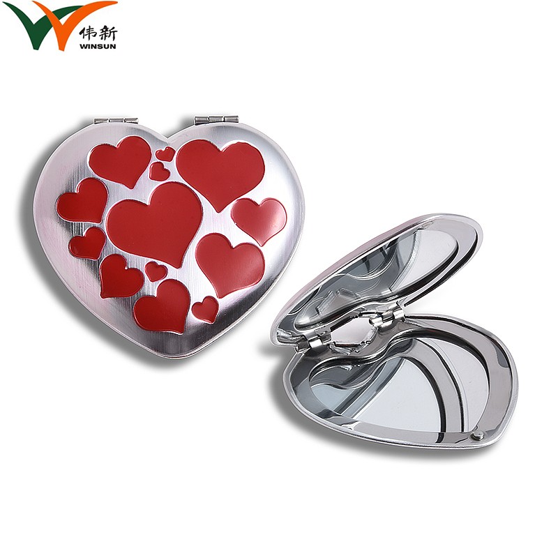 Heart shaped cosmetic mirror